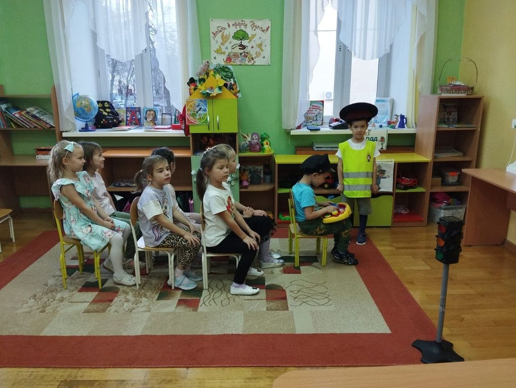 Сюжетно-ролевая игра «Автобус»